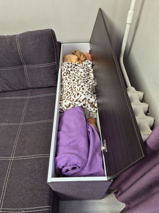 Диван кутовий розкладний з матрасом