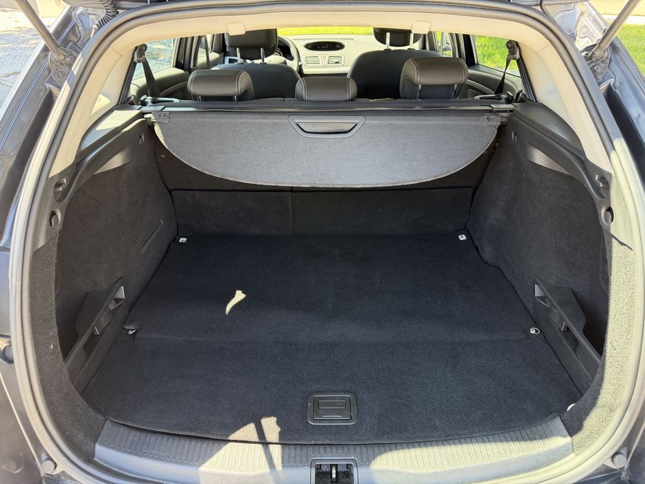 Renault Mégane ST 1.5 dCi Dynamique 110cv | Nacional