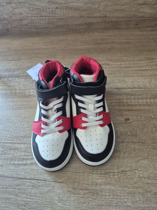 Хайтопи на дівчинку Хайтопи на хлопчика кеди кроси кросівки взуття