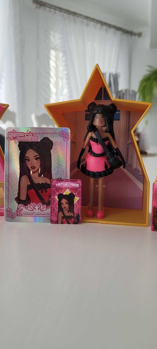 Lalka Dress to impress-zestaw+kod DLC