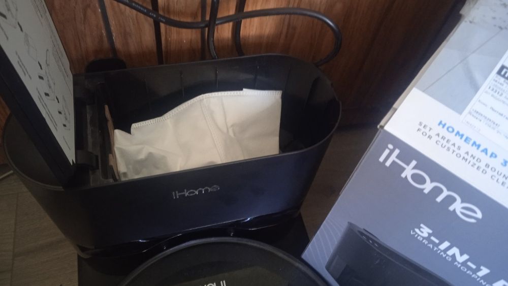 Продам робот пилосос ihome