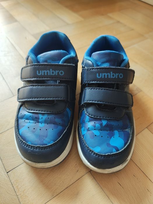 Buty chłopięce rozm. 30 UMBRO ERNIE