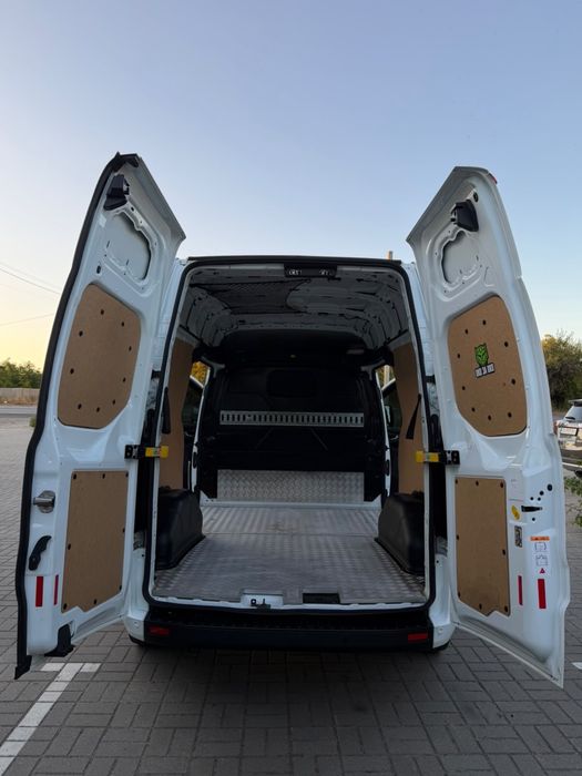 Продаю  Ford Transit Custom