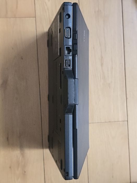 Laptop Dell Latitude XT2 tablet + stacja bazowa