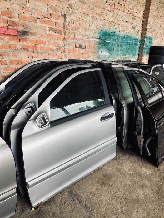 Двері передні та задні Mercedes w211 w212 w205 w203 w204 w164 Розборка