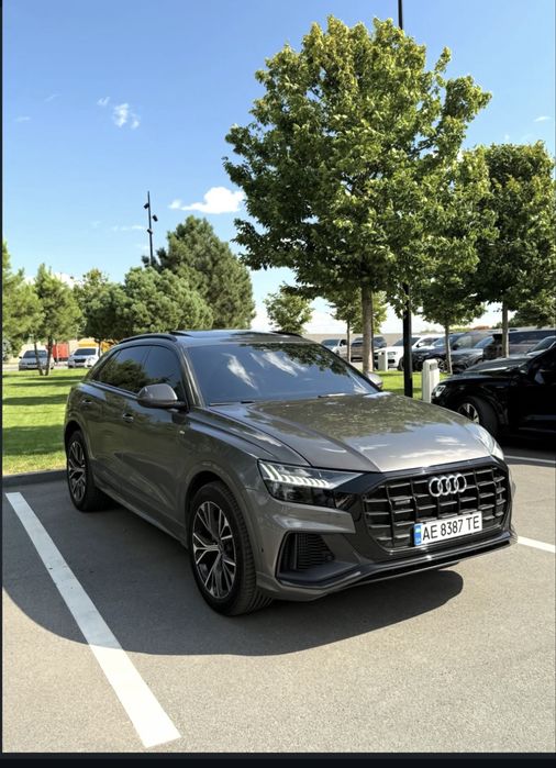 Audi Q8 S-line 2018