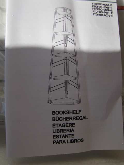 Regał narożny na książki biały 5 poziomów z metalową ramą podłogowy