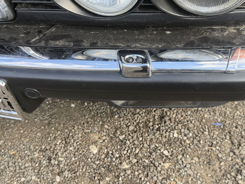 Idealny zderzak BMW E32 V8 V12 PDC kompletny rarytas