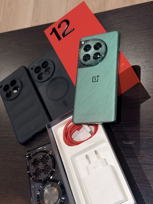 OnePlus 12  16GB / 512GB  12/512