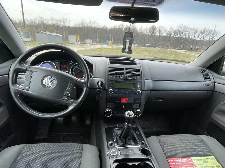 Volkswagen Touareg 2003р