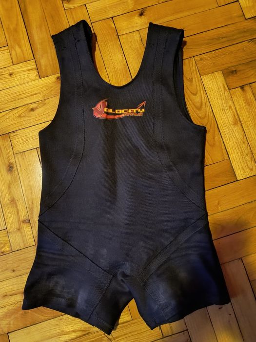 Kostium do martwego ciągu Titan Velocity sumo r.36