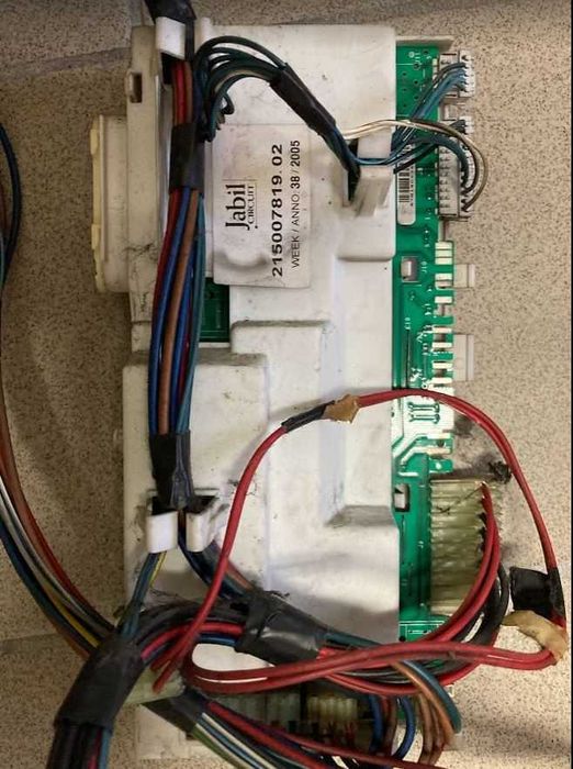 Diverso Material - Aríston AVL145EU CO