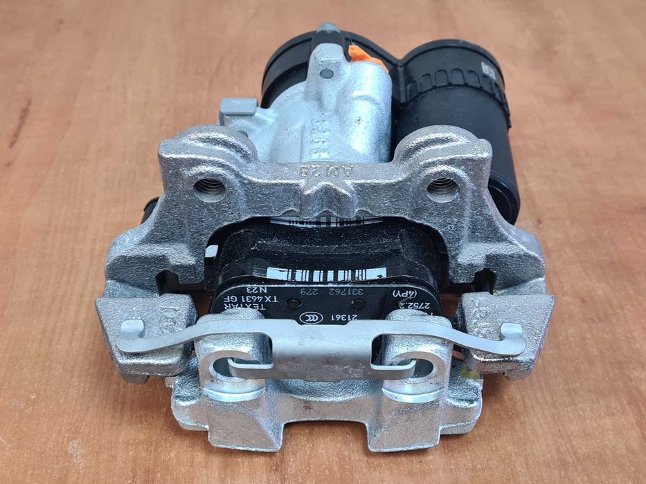 Zaciski Hamulcowe Tylne Lewy/Prawy BMW X1 (F48)(F40)(F44) ZESTAW NOWY