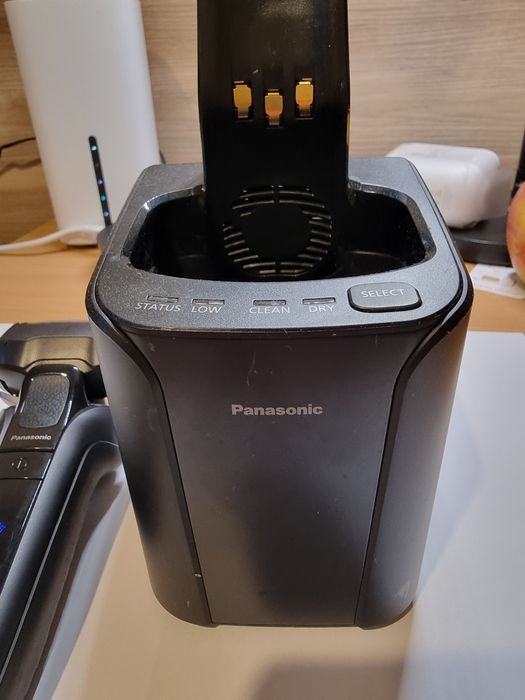 Golarka Panasonic ESLV9U