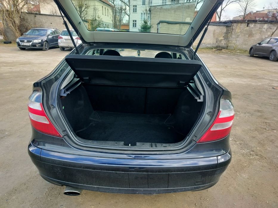 Sprzedam Mercedesa 203