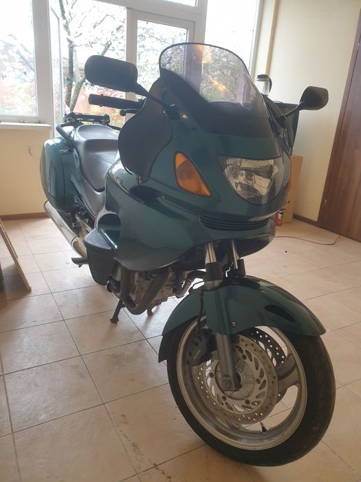 Honda deauville 650