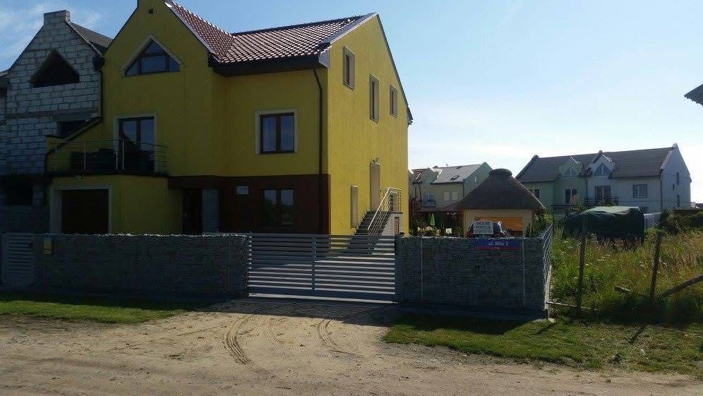 Pokoje pracownicze  „Tobi” ŁEBA  50 zł/ osoba za dobe