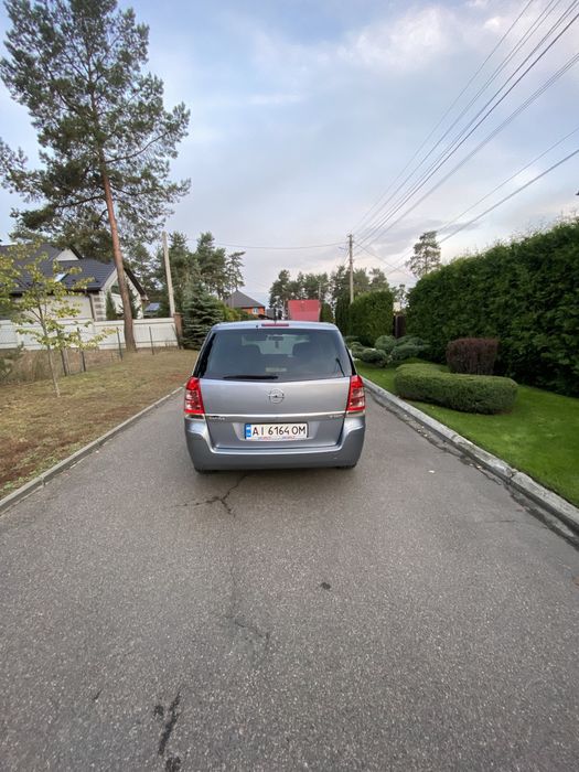 Opel Zafira B 1.7 дизель