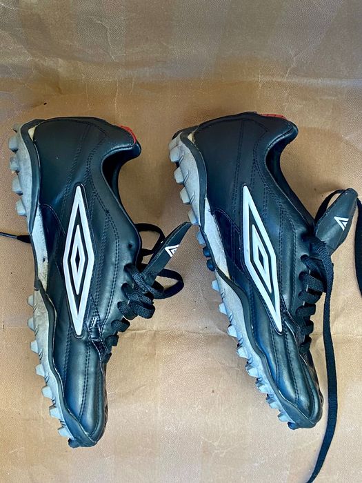 Chuteiras futebol Umbro