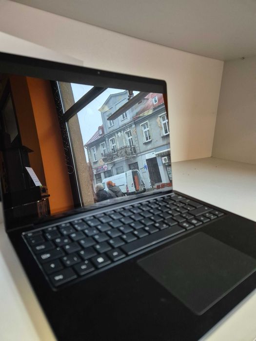 NOWY  surface laptop 4 13.5’ I7 11gen 512ssd 16gb ram 1951 FV