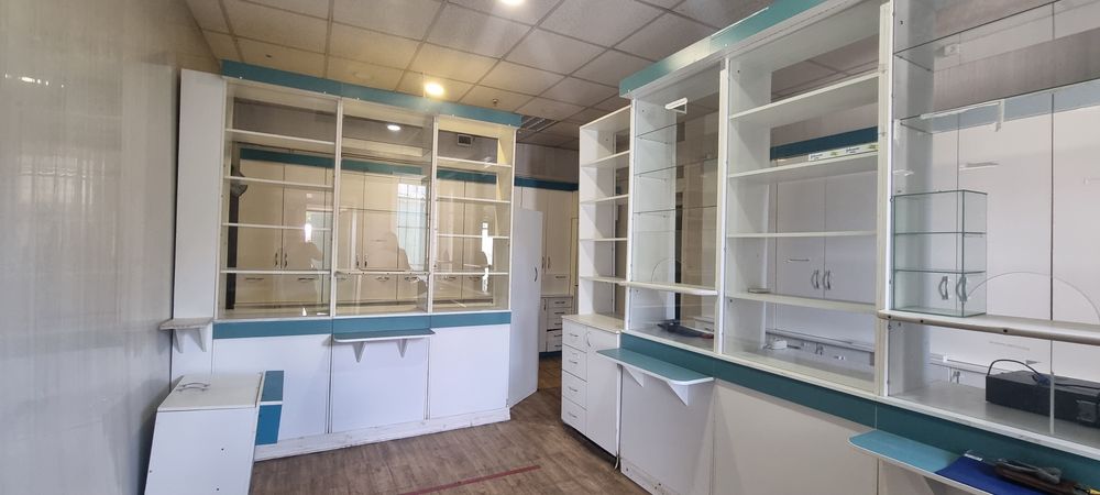 Продається комерційне приміщення. Ринок.