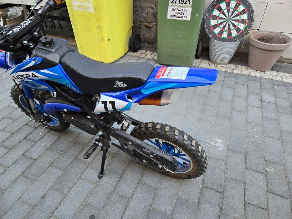 Mini cross spalinowy