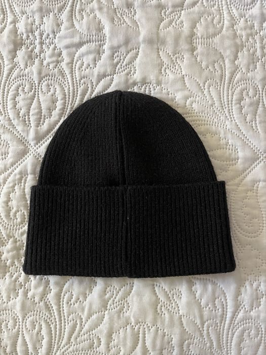 Gorro Moncler Preto Original – Novo e Premium