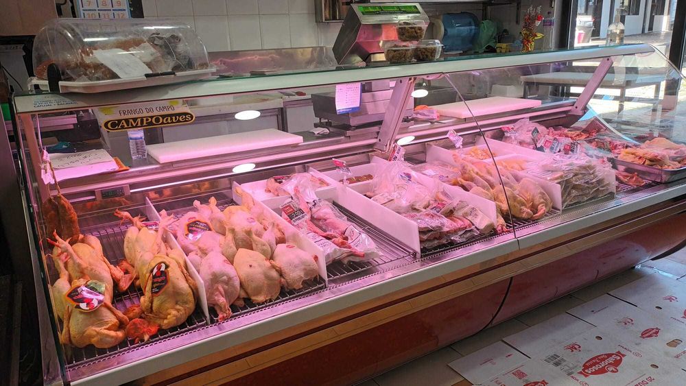 Vitrine de talho 3 metros /Totalmente inox / Excelente estado