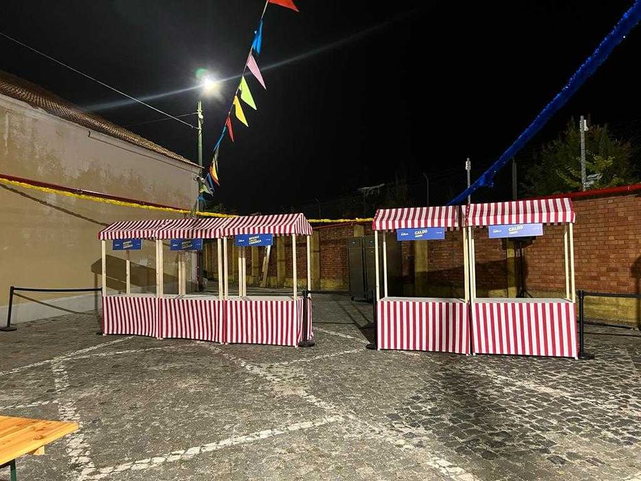 Aluguer de bancadas em madeira