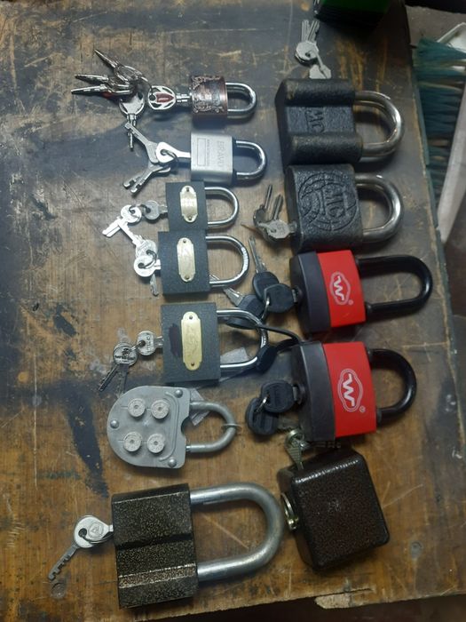 Гаражный ,врезной,навесной замки новые