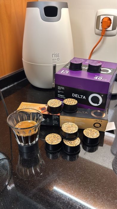 Máquina café Delta Rise branca