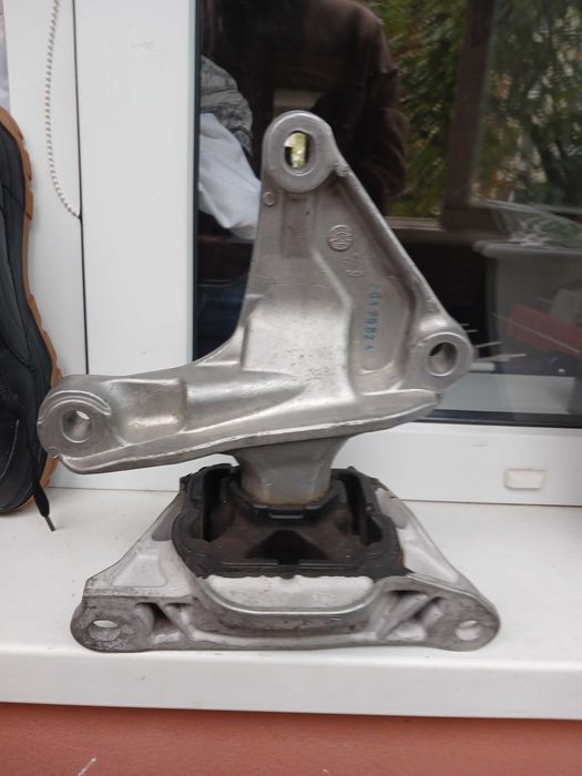 Подушка креплення КПП на Honda Civic 2018 1,5т AVT