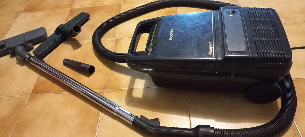 Aspirador Hoover com boa aspiração