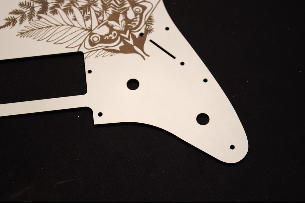 Pickguard em madeira -  Dual Humbucker para Stratocaster - Ellie TLOU2