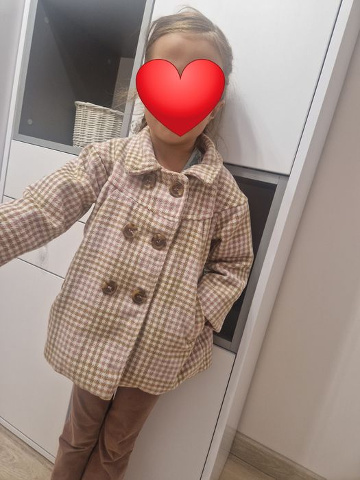 Płaszczyk dziewczęcy jesień/ciepła zima roz.104