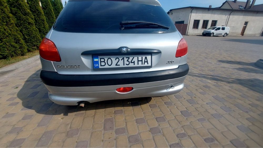 Продам пежо 206