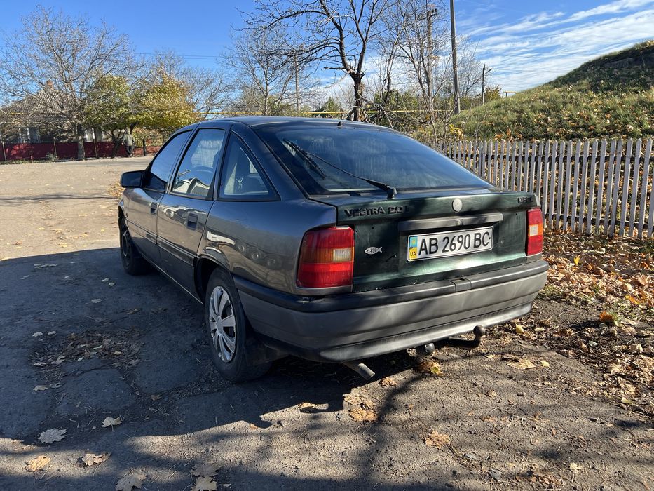 Opel  Vektra  2.0 газ / бензин