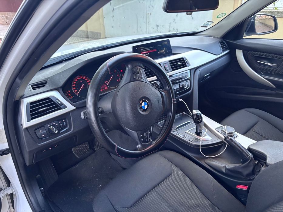 BMW 320 foto 5