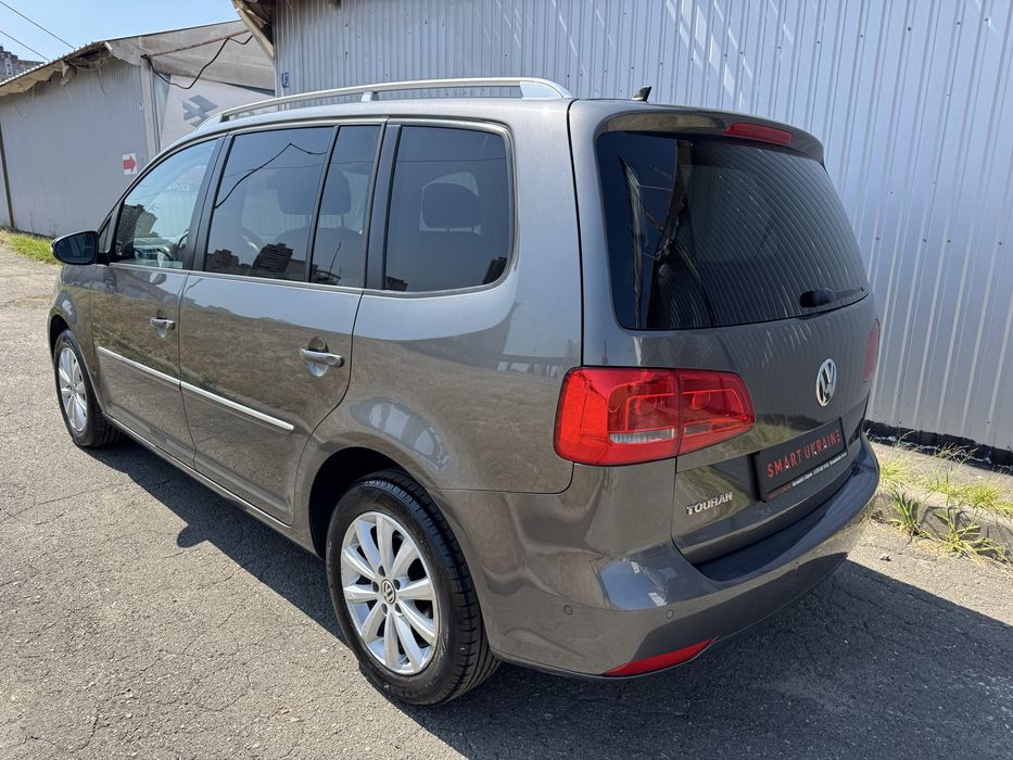 Volkswagen Touran 1.4 tsi automat з Швейцарії