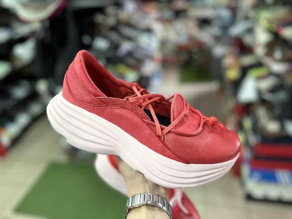 Кросівки Hoka Bondi Mary Jane колаборація ( ООЗМІР 40 2/3 , 40 )