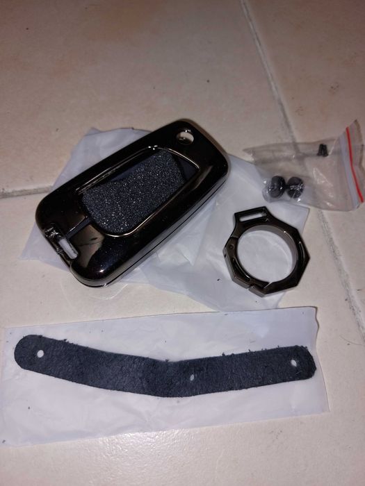 Capa de chave dobrável de carro em liga de zinco para toyota [NOVO]