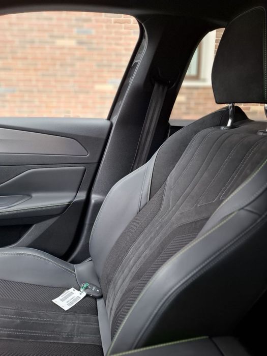 Peugeot 408 Gt 2024