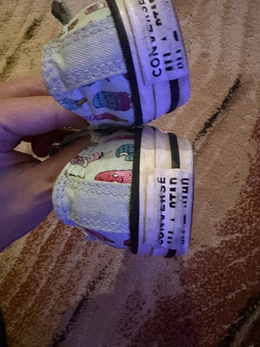 Sprzedam trampki converse 29