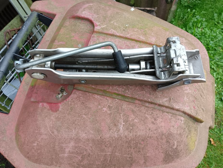 Oryginał podnośnik VW Audi