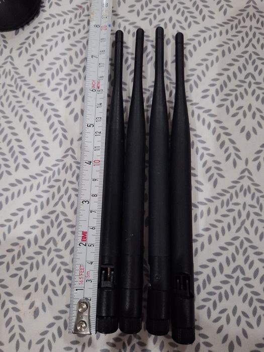 Anteny 2,4Ghz dookolna, 19,5cm SMA 4szt