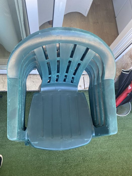 Cadeiras verdes