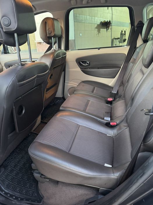 Продам Renault Scenic