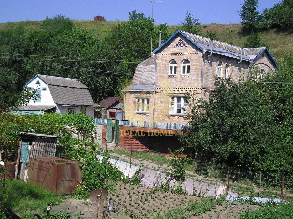 Продам будинок в Василькові
