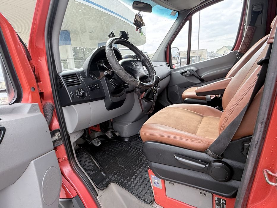 Mercedes-Benz Sprinter