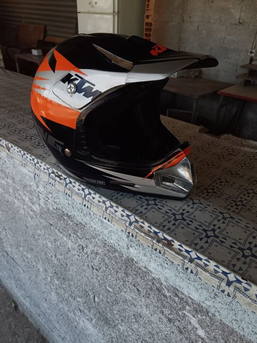 Vendo Capacete tamanho M